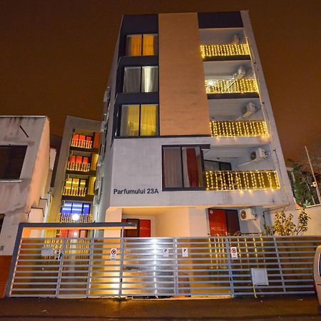 Shabbat Apartments Букурещ Екстериор снимка