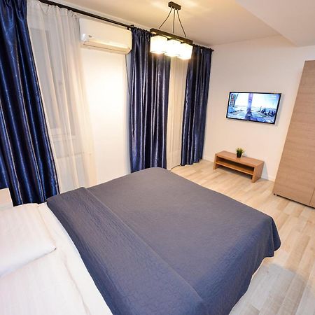 Shabbat Apartments Букурещ Екстериор снимка
