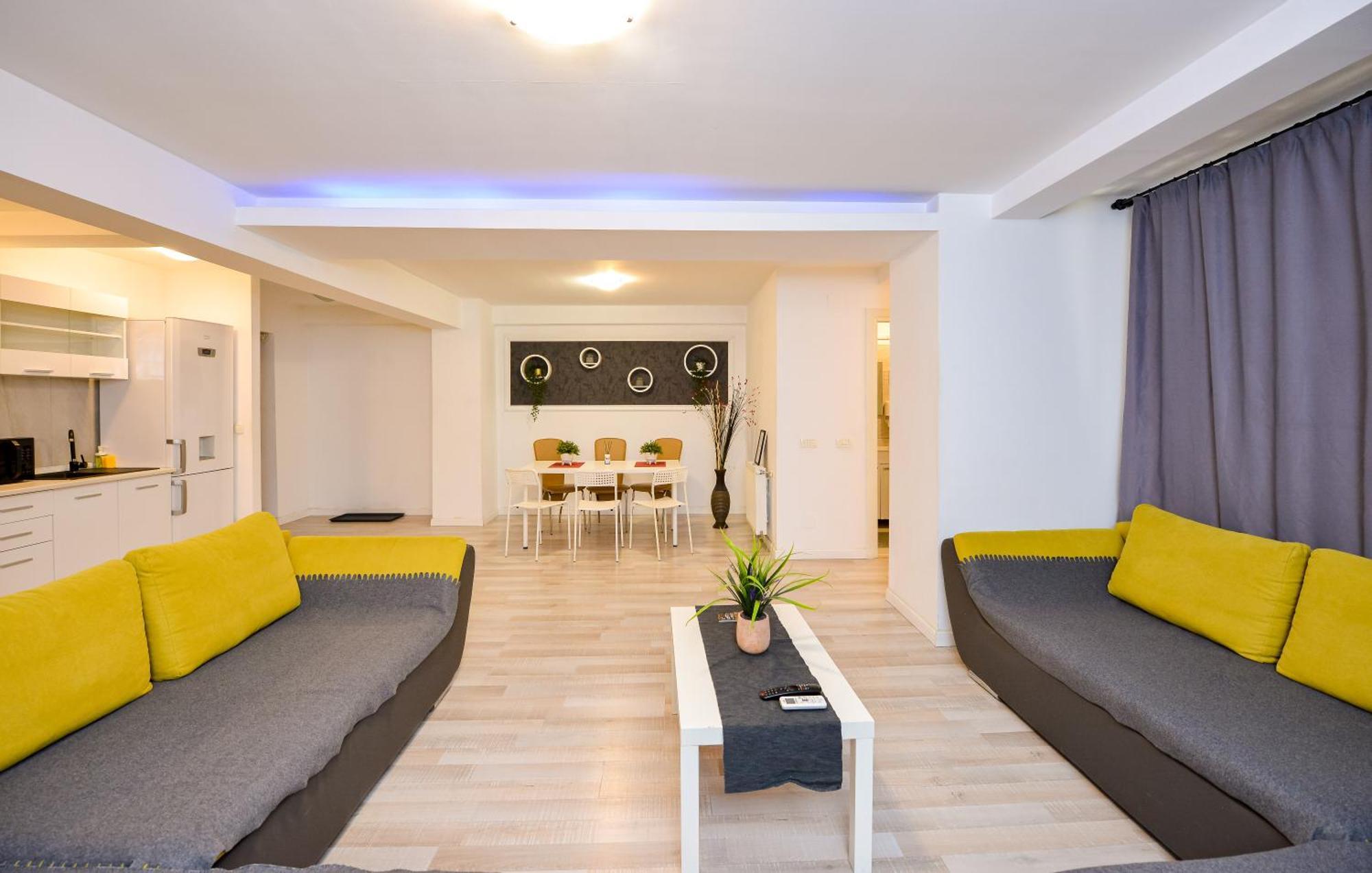 Shabbat Apartments Букурещ Екстериор снимка