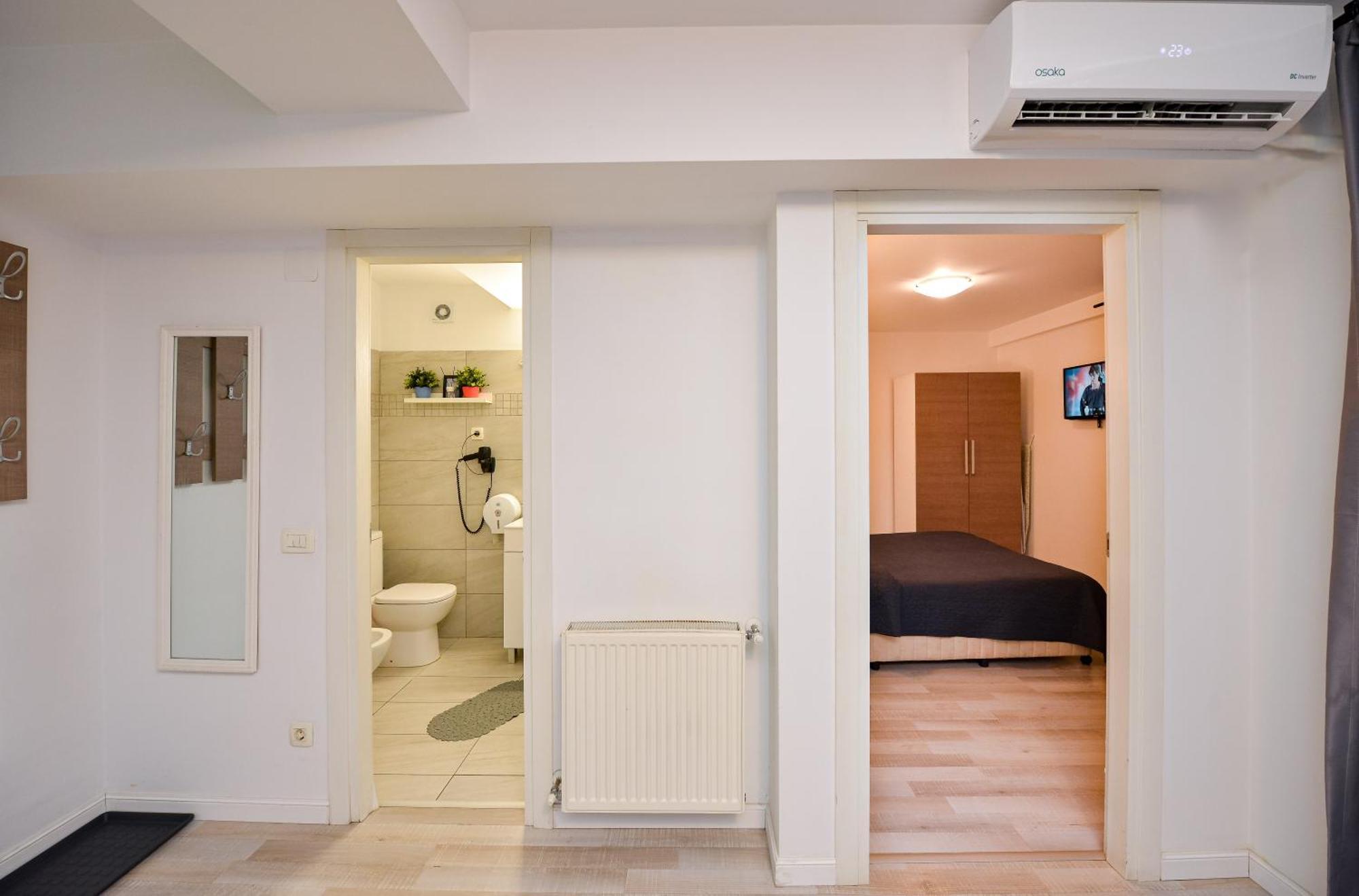 Shabbat Apartments Букурещ Екстериор снимка
